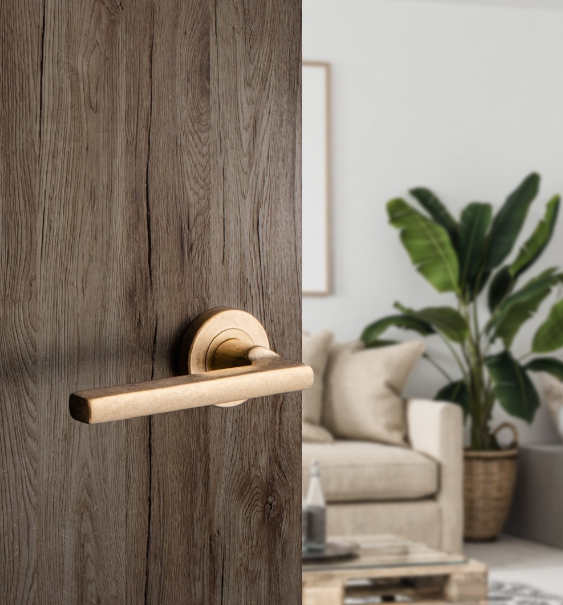 Hardbrass deurbeslag Top Deuren Barneveld.jpg