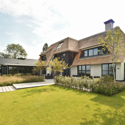 Deuren en deurbeslag